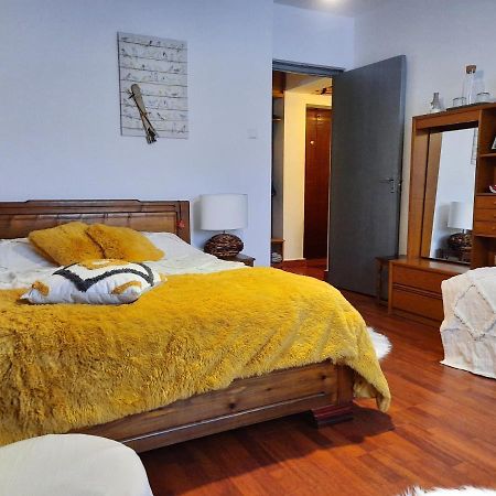 Cocooning In A Lovely Mountain Suite - One Azuga Kültér fotó